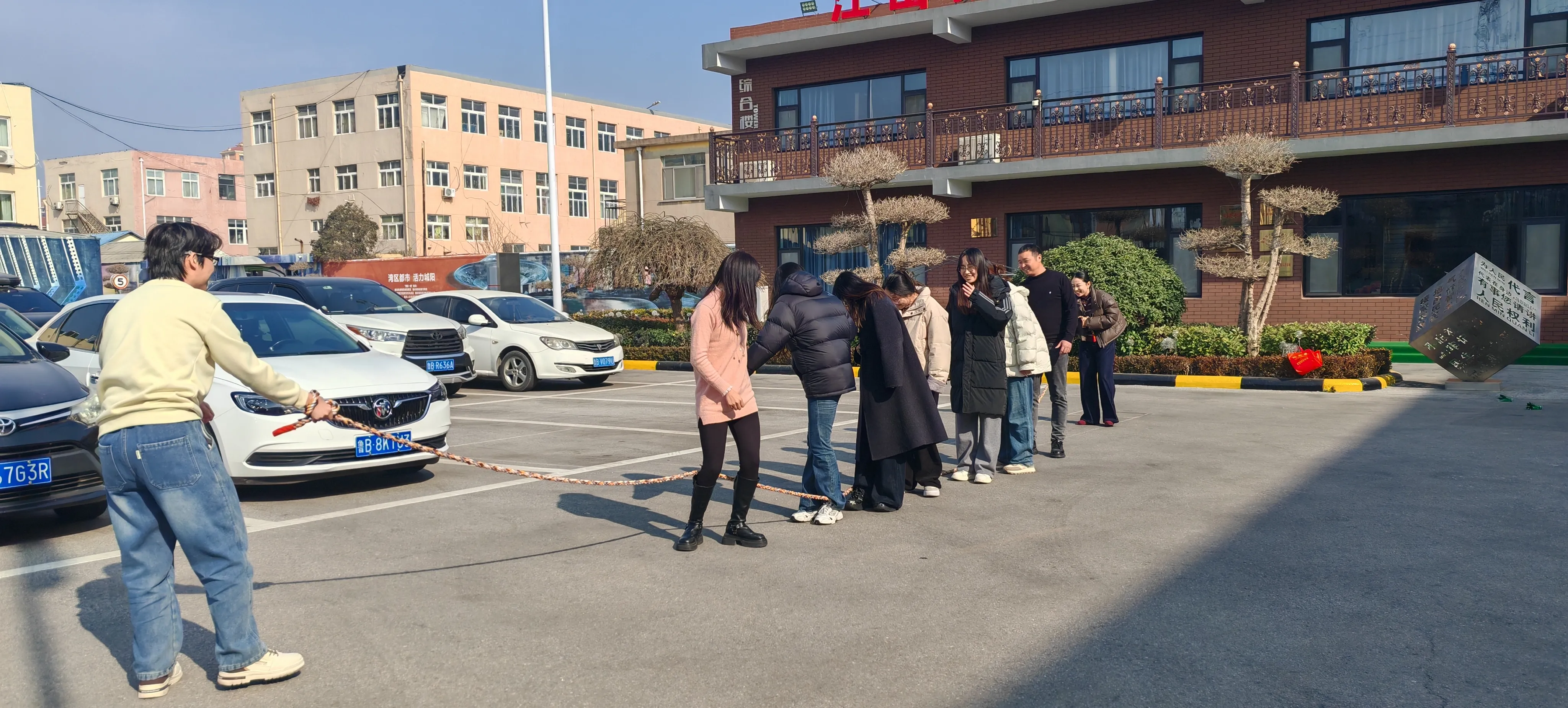 Team Spirit Soars JOJO Packis