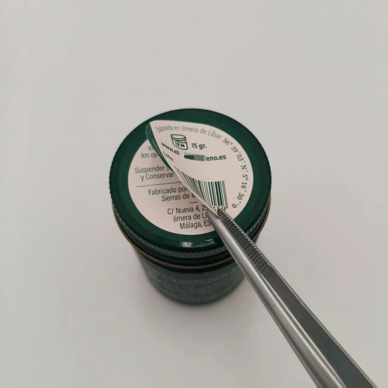 Mitmekihiline Kokkupandav etikett